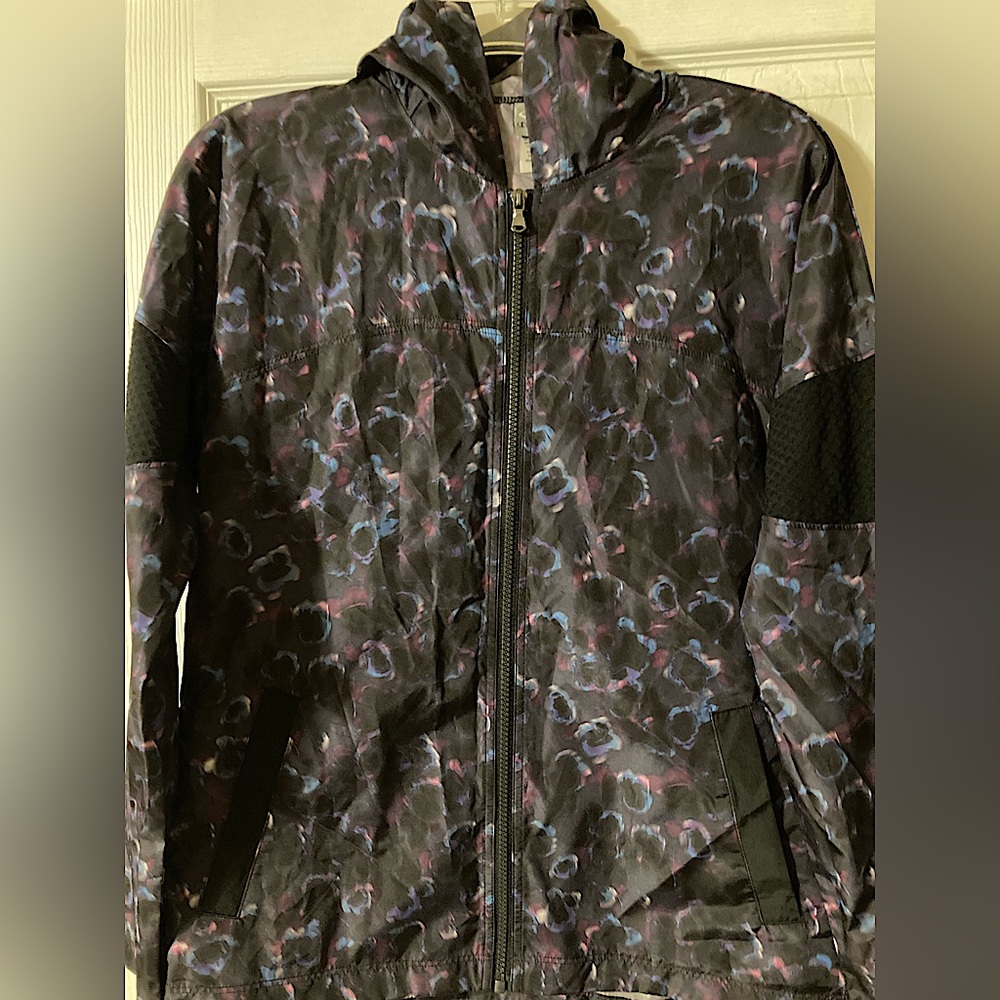 Women’s Medium Champion Jacket